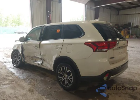 2017 Mitsubishi Outlander Es z USA, uszkodzony, nr VIN JA4AZ2A33HZ038323